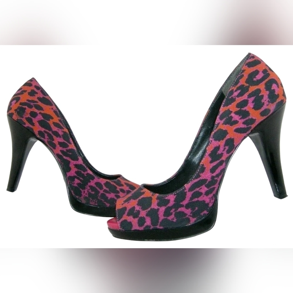 Nine West Danee 2 sz 7 animal print heels pink black orange leopard SH144